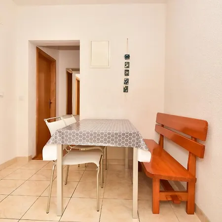 Mate Apartmán Makarská